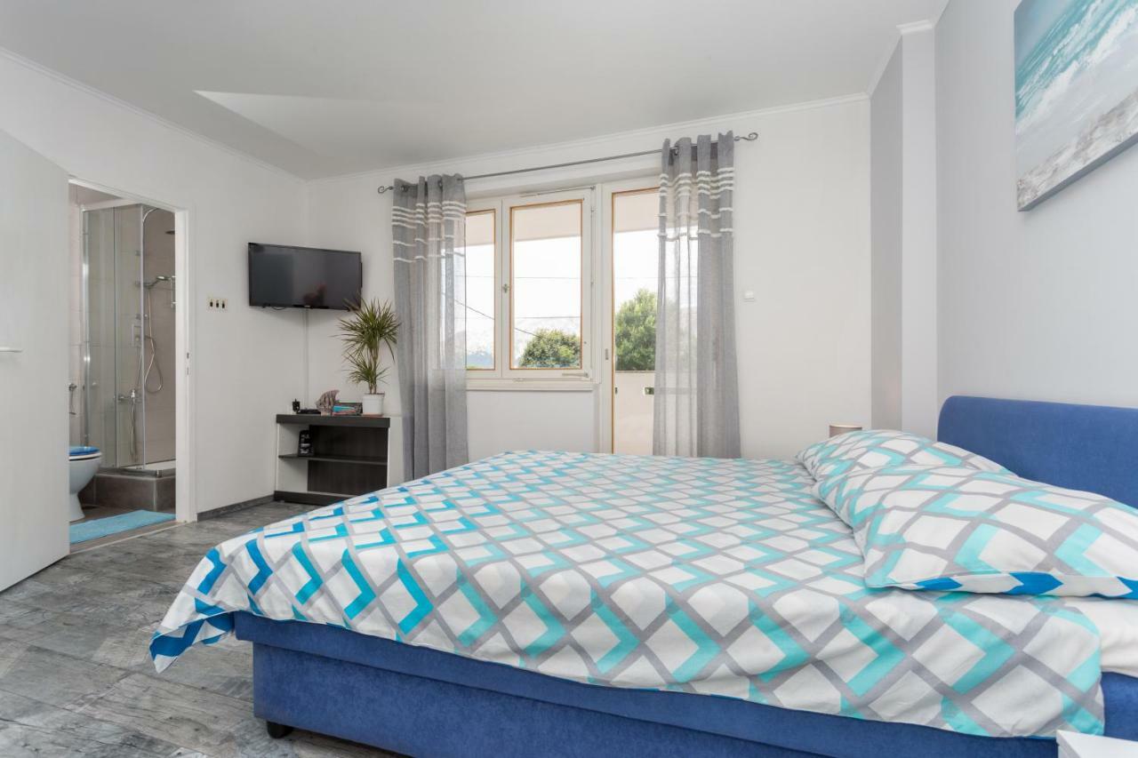 Studio Apartments Gilda バスカ エクステリア 写真